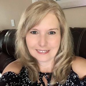 Meet your Posher, Shelly